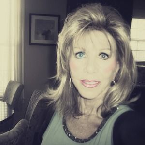 Meet your Posher, Jenny